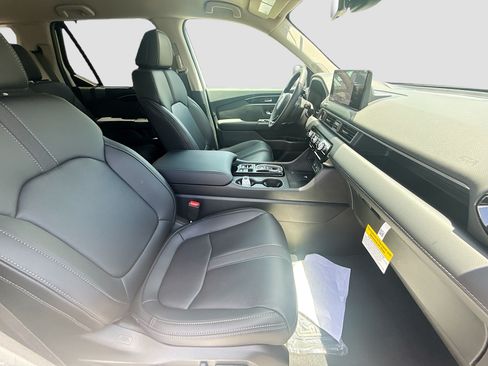 New 2026 Honda Pilot EX-L image 24