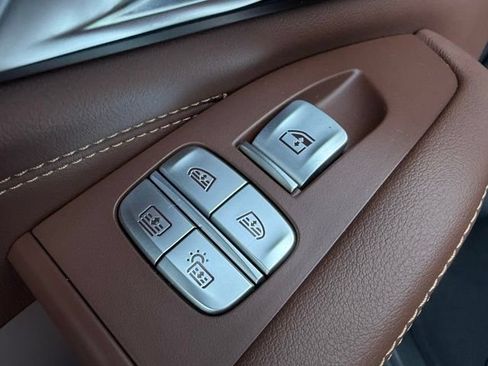 Used 2026 BMW X7 xDrive40i AWD/4WD image 29