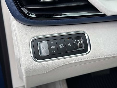 New 2026 Buick Enclave Avenir w/ Super Cruise Package FWD image 26