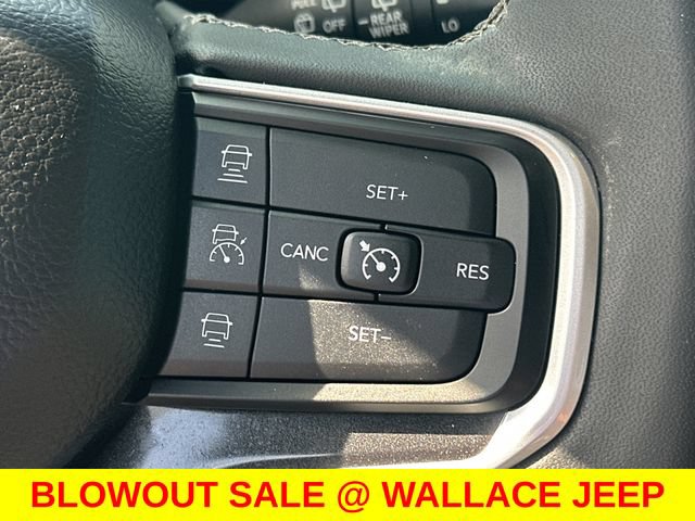 Certified 2022 Jeep Wagoneer Series I w/ Convenience Group I AWD/4WD image 29
