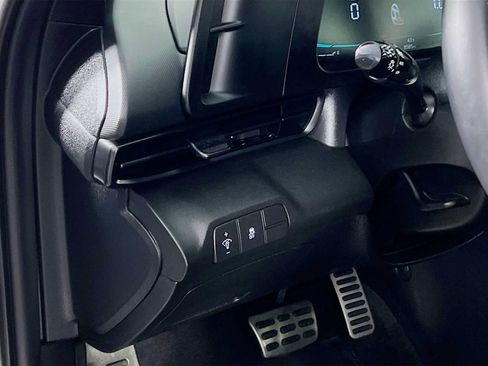 Certified 2025 Hyundai Elantra Sport FWD image 10