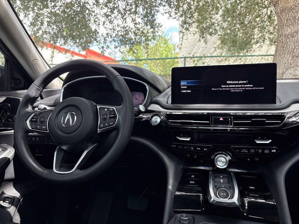 Used 2025 Acura MDX FWD image 23