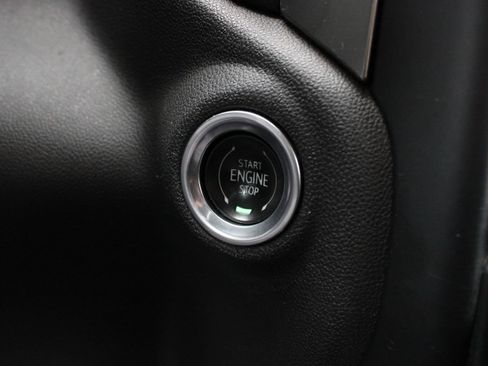 Used 2020 Chevrolet Silverado 1500 RST AWD/4WD image 41