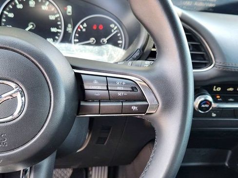 Used 2025 MAZDA MAZDA3 s FWD image 18
