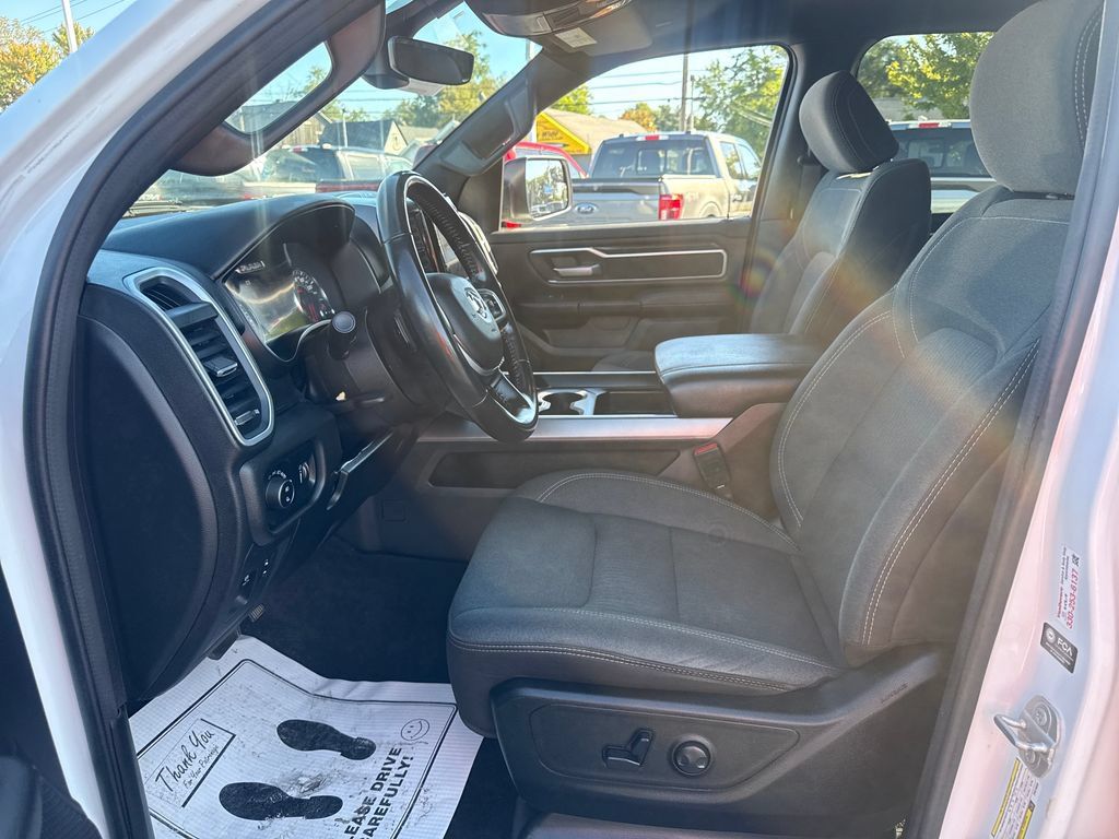 Used 2023 RAM 1500 Big Horn AWD/4WD image 31