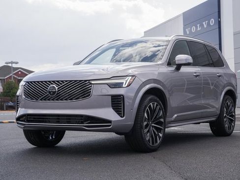 New 2026 Volvo XC90 B6 Plus w/ Protection Package Premier image 3