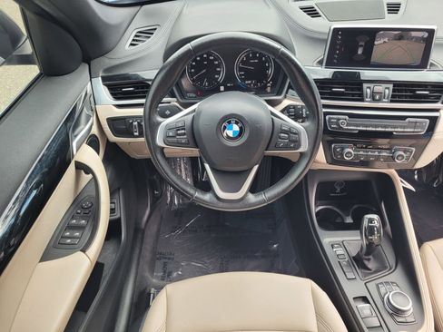 Used 2021 BMW X1 sDrive28i w/ Convenience Package FWD image 11