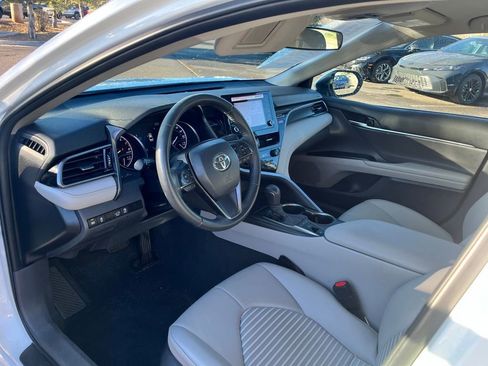 Used 2024 Toyota Camry SE w/ Blackout Package (TMS) image 16