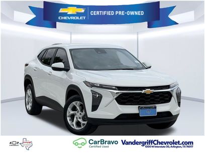 Used 2024 Chevrolet Trax LS w/ LS Convenience Package