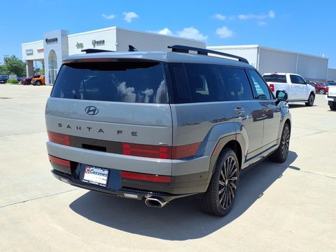 Used 2024 Hyundai Santa Fe Calligraphy AWD/4WD image 2