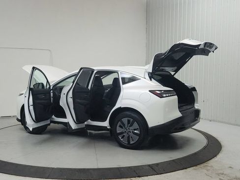 Used 2025 Nissan Murano SL w/ Cargo Package AWD/4WD image 13