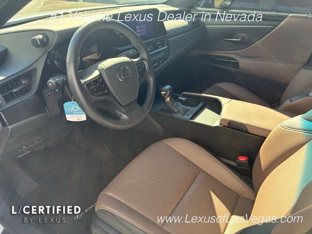 Used 2025 Lexus ES 350 FWD image 4