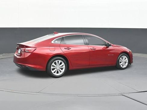 Used 2022 Chevrolet Malibu LT FWD image 16