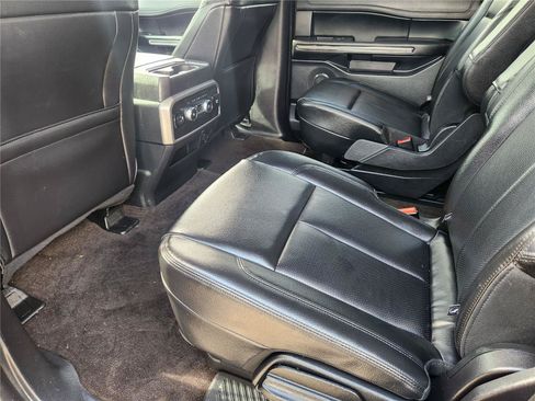 Certified 2021 Ford Expedition XLT RWD image 33