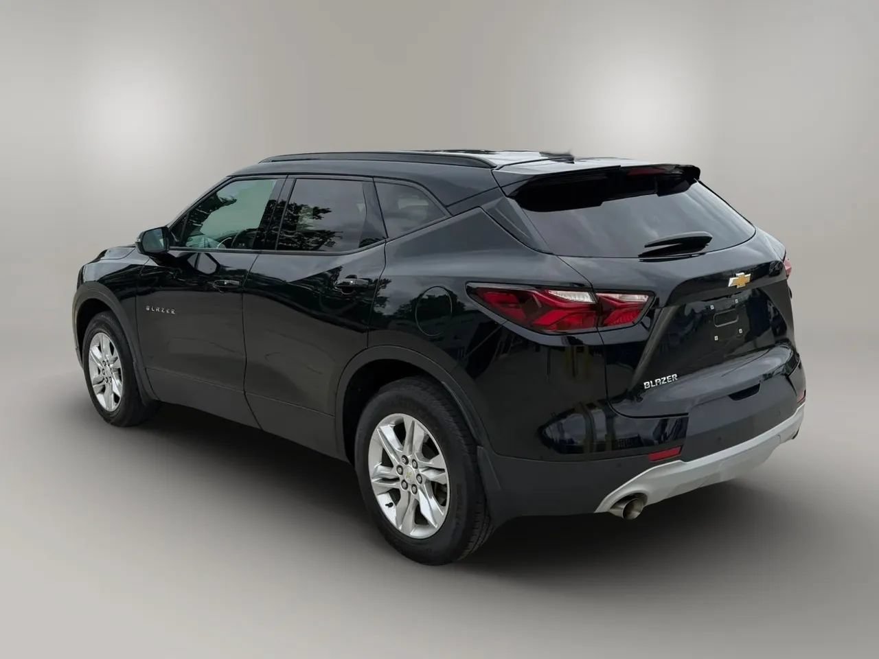 Used 2020 Chevrolet Blazer LT FWD image 6
