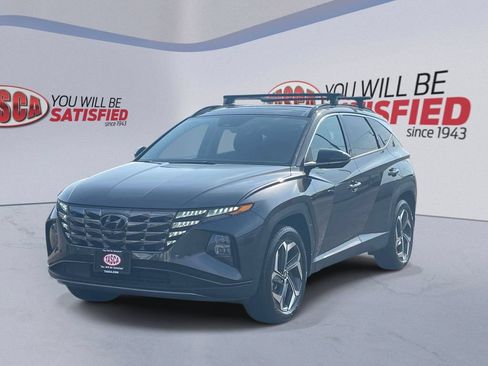 Certified 2023 Hyundai Tucson Limited AWD/4WD image 4