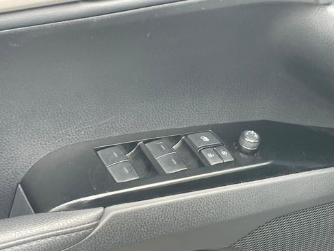 Used 2025 Toyota Camry XSE FWD image 6