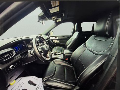 Used 2023 Ford Explorer ST w/ Equipment Group 401A AWD/4WD image 4