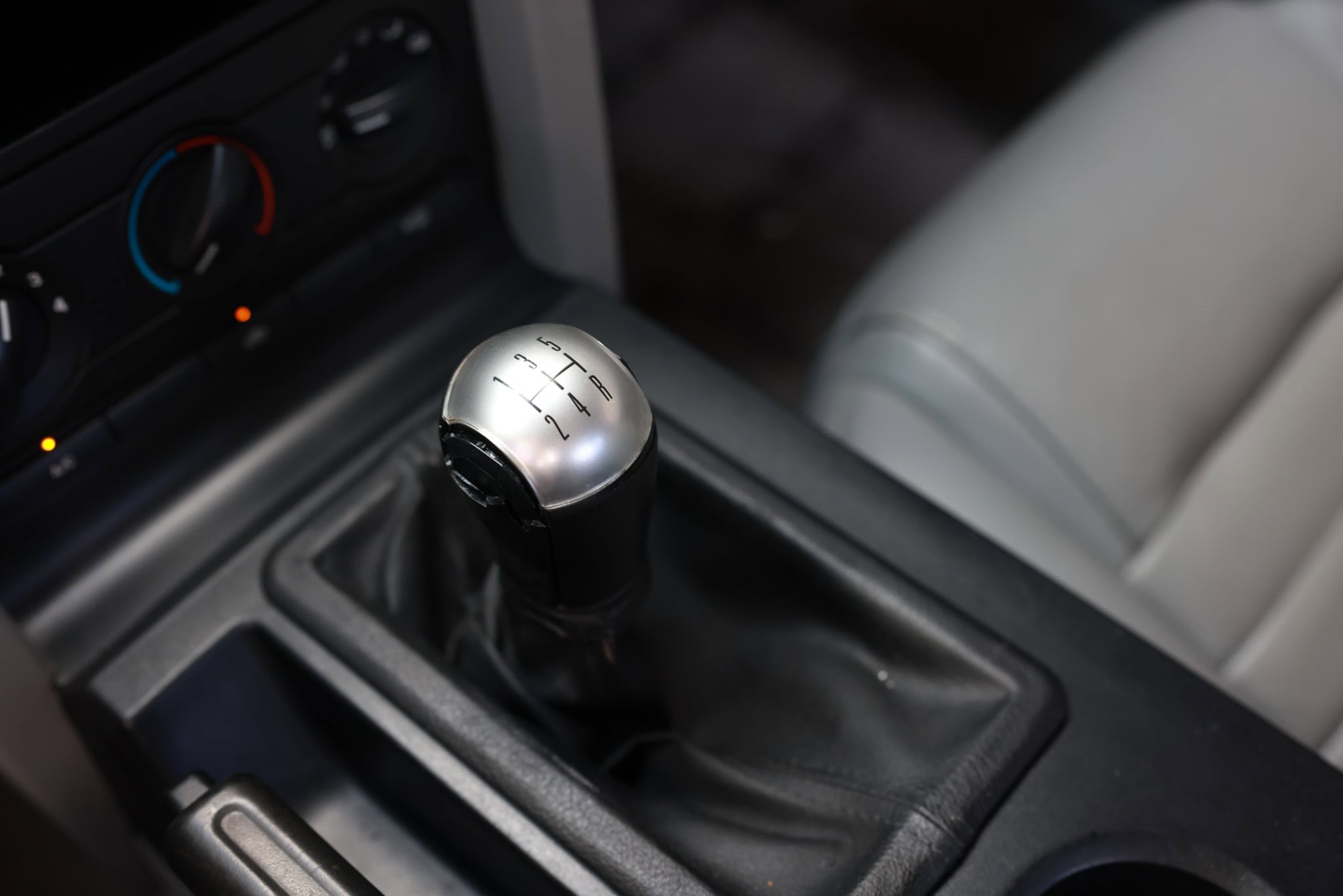 Used 2006 Ford Mustang GT Premium RWD image 42
