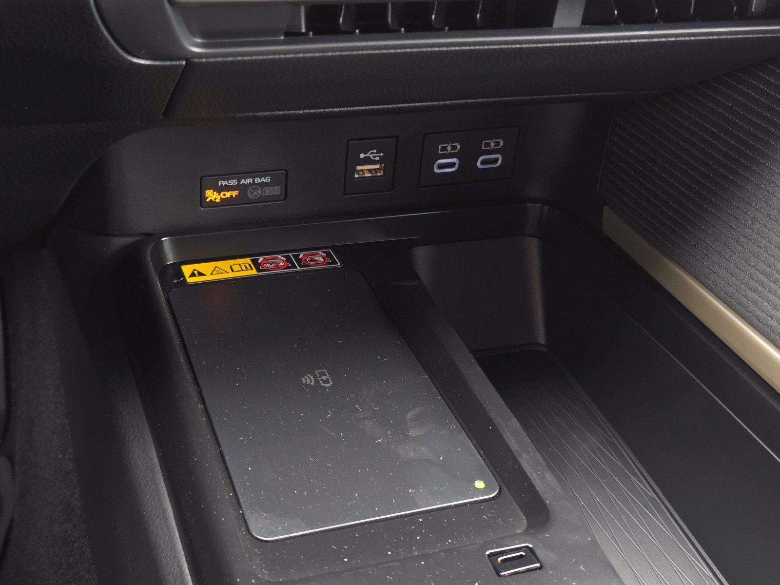 Certified 2026 Toyota Camry SE w/ Convenience Package FWD image 18