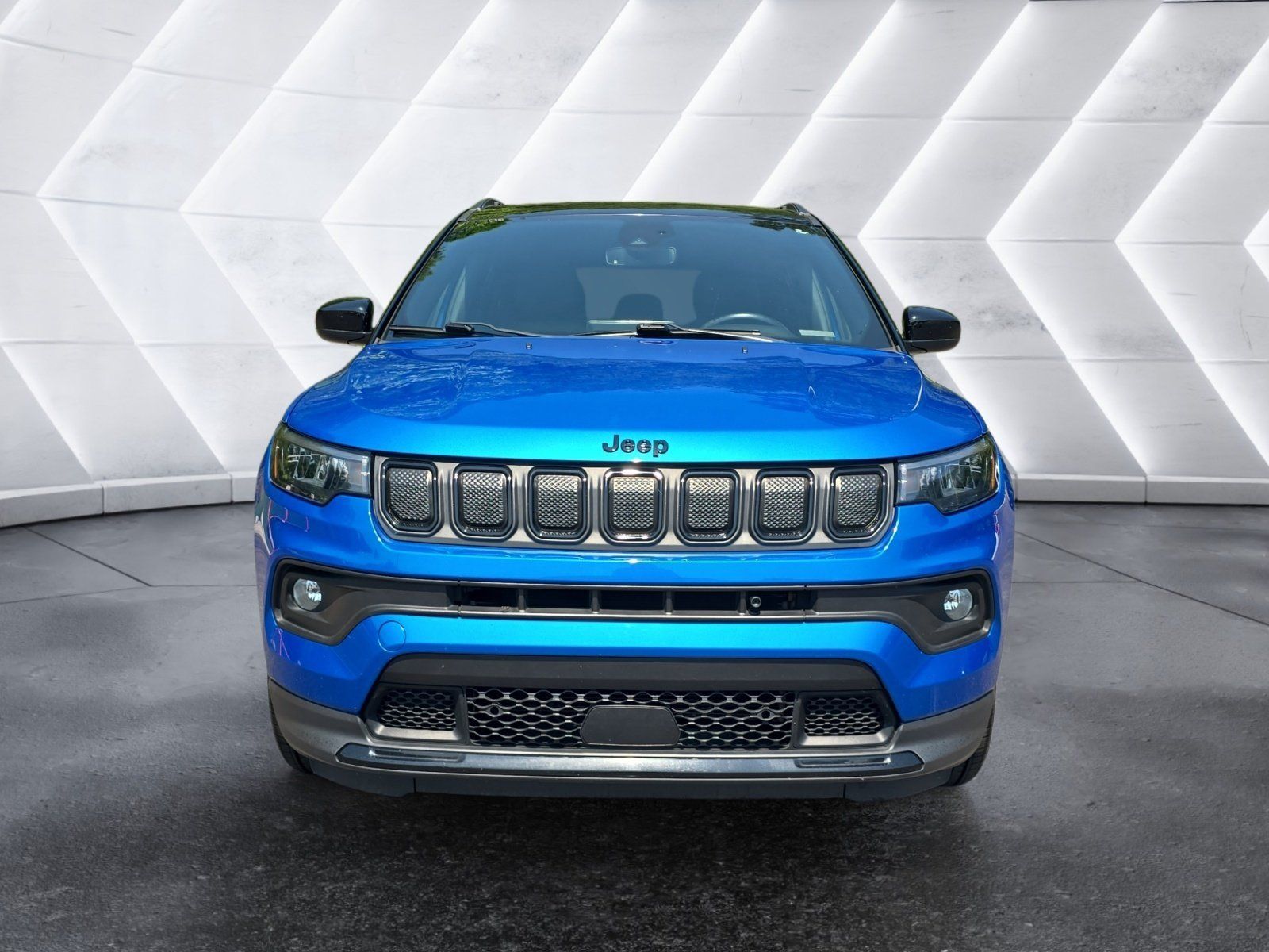 Used 2022 Jeep Compass Latitude w/ Convenience Group AWD/4WD image 8