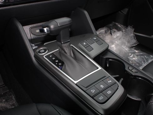 New 2026 Kia Sportage EX image 17