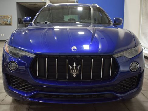 Used 2021 Maserati Levante image 6