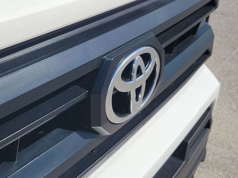 New 2025 Toyota Tacoma SR5 image 39