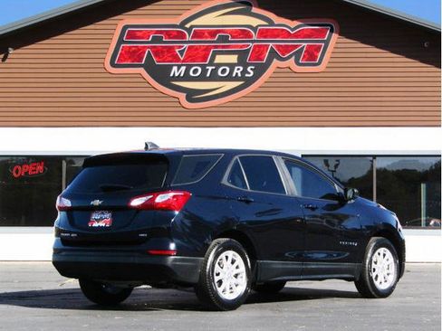 Used 2021 Chevrolet Equinox LS image 5