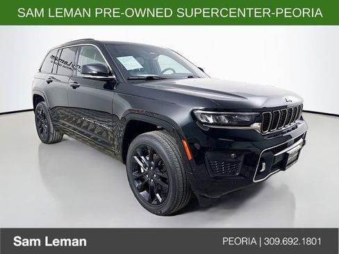 Used 2023 Jeep Grand Cherokee Overland w/ Rear Seat Video Group I AWD/4WD image 1