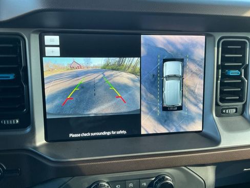 Used 2023 Ford Bronco Outer Banks image 19