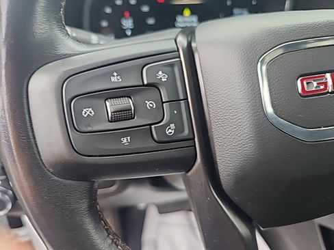 Used 2022 GMC Yukon XL AT4 w/ Technology Package image 20