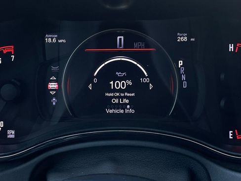 Used 2017 Volvo XC90 T6 Momentum w/ Vision Package image 16