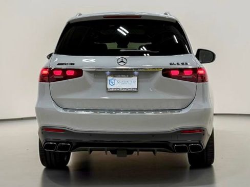 Used 2025 Mercedes-Benz GLS 63 AMG 4MATIC image 15