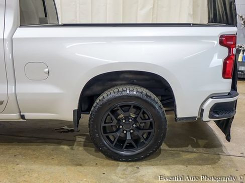 Used 2024 Chevrolet Silverado 1500 High Country w/ High Country Premium Package AWD/4WD image 10