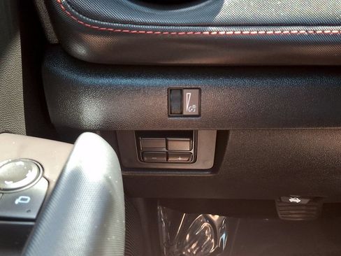 Used 2023 Chevrolet Colorado Z71 w/ Z71 Convenience Package 2 AWD/4WD image 20