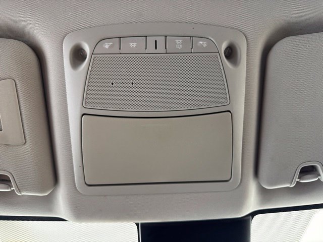 Used 2019 Nissan Rogue SV AWD/4WD image 13