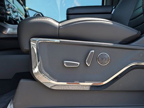 New 2025 Ford F150 Platinum AWD/4WD image 31