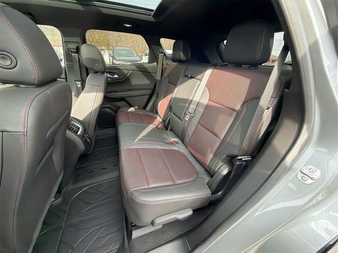 Used 2023 Chevrolet Blazer RS w/ Driver Confidence II Package image 25