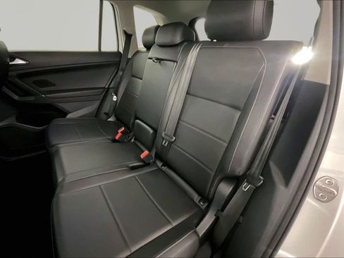Used 2018 Volkswagen Tiguan SEL AWD/4WD image 20