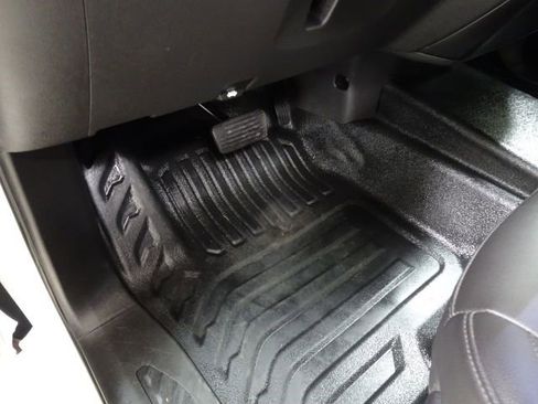 Used 2020 Chevrolet Silverado 1500 W/T w/ WT Value Package image 22