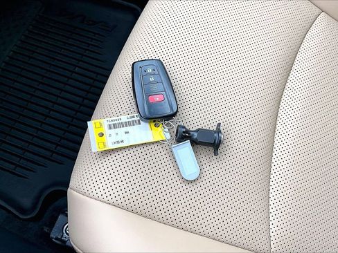 Used 2021 Toyota RAV4 Limited w/ Limited Grade Weather Package image 33