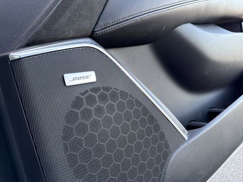 Used 2019 Cadillac Escalade ESV Platinum image 48