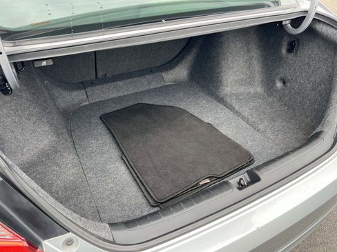 Used 2018 Honda Accord Touring image 25