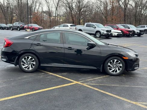 Certified 2017 Honda Civic EX image 2