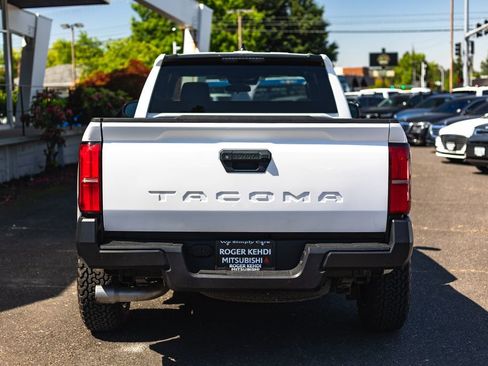 Used 2024 Toyota Tacoma SR RWD image 23