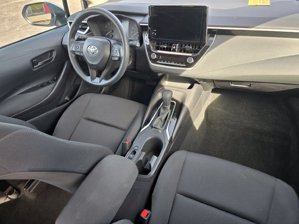 Certified 2025 Toyota Corolla LE FWD image 20