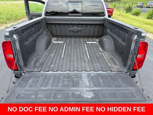 Used 2022 Chevrolet Colorado Z71 AWD/4WD image 23