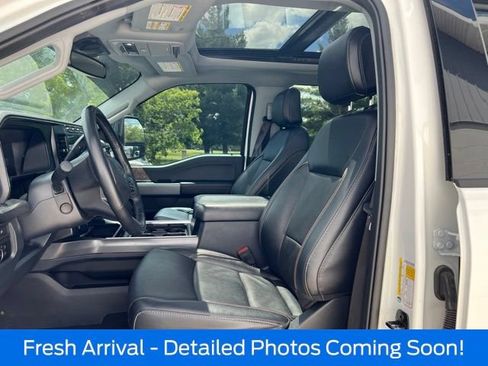 Used 2024 Ford F350 Lariat AWD/4WD image 8