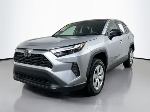 Used 2025 Toyota RAV4 LE FWD image 10